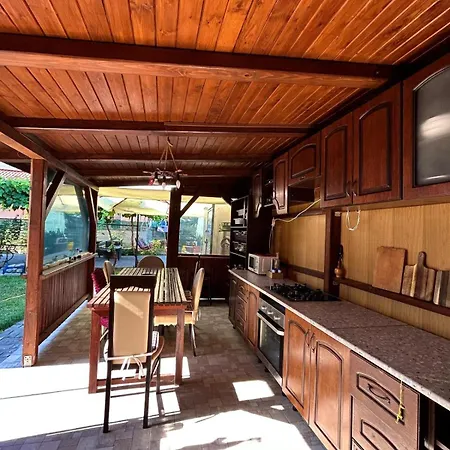 Vila Angelo Villa *